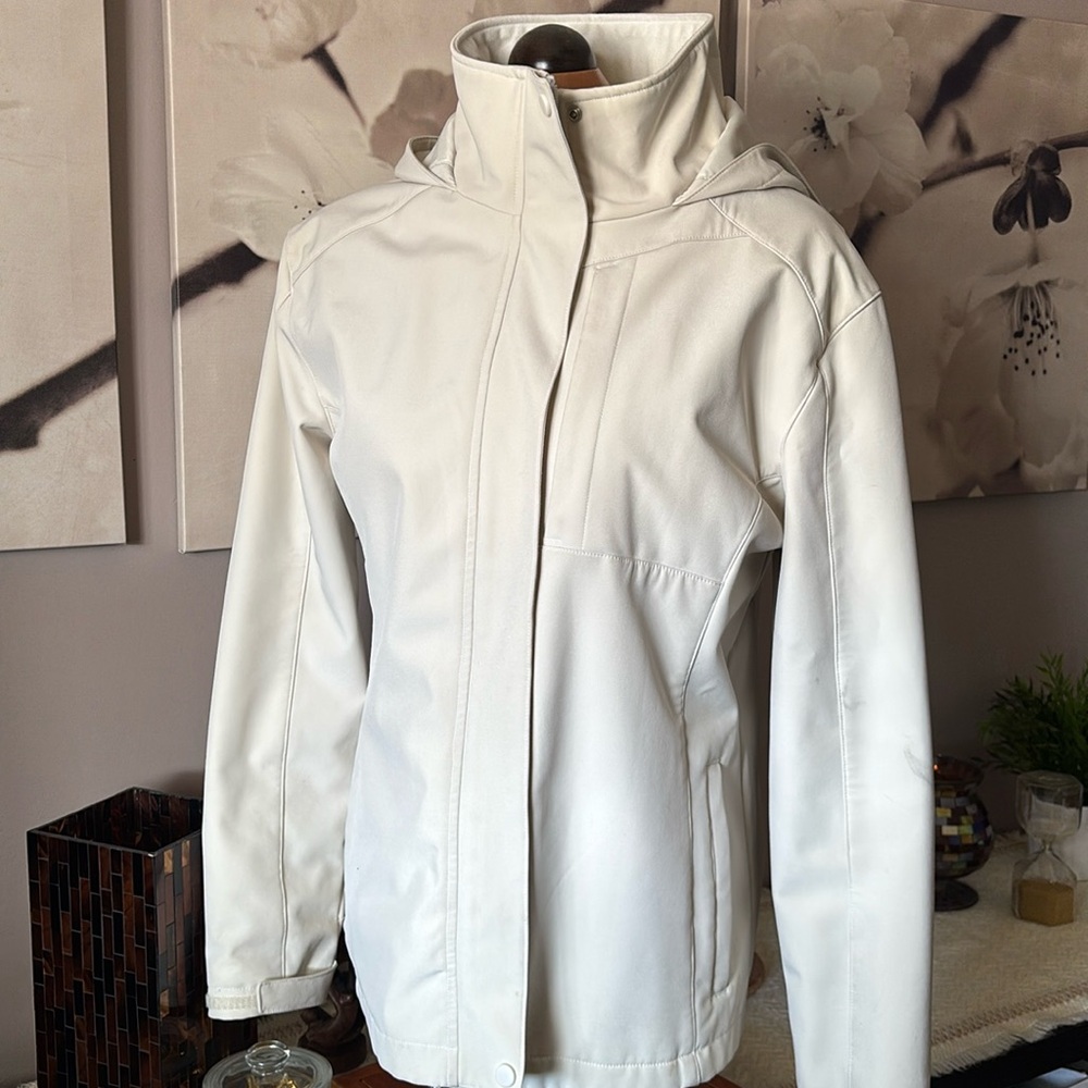 Soft shell lined hooded jacket